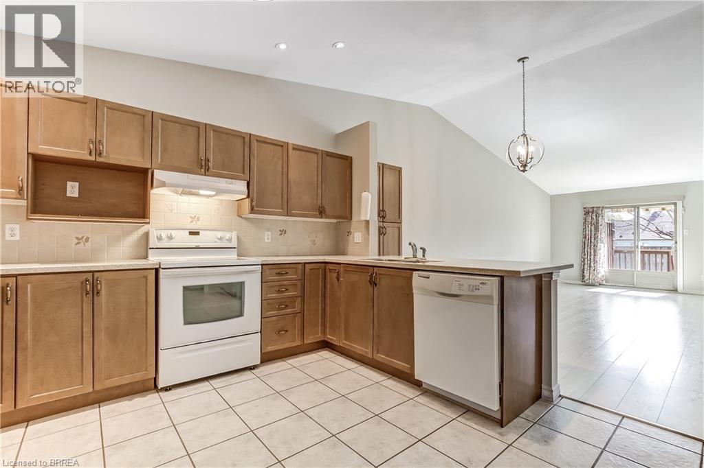 19 Hanlon Place Unit# 15, Paris, Ontario  N3L 4E7 - Photo 4 - 40821318