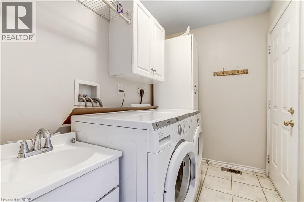 19 Hanlon Place Unit# 15, Paris, Ontario  N3L 4E7 - Photo 19 - 40821318