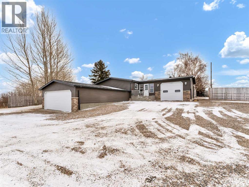 12002 Range Road 65, Rural Cypress County, Alberta  T0K 1Z0 - Photo 4 - A2281706