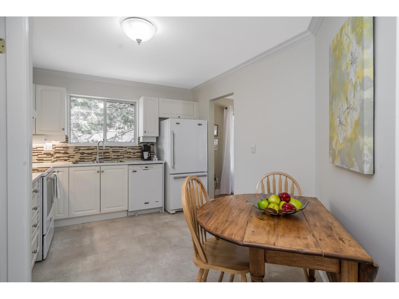 304 15272 20 Avenue, Surrey, British Columbia  V4A 2A3 - Photo 15 - R3115990