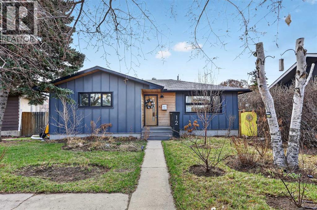 12 Glacier Drive SW, Calgary, Alberta