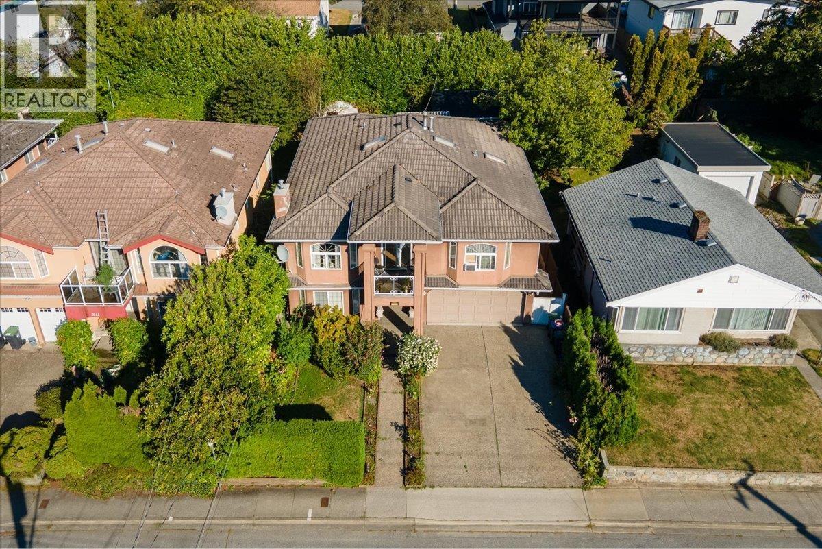 2011 Seventh Avenue, New Westminster, British Columbia  V3M 2L5 - Photo 2 - R3098932