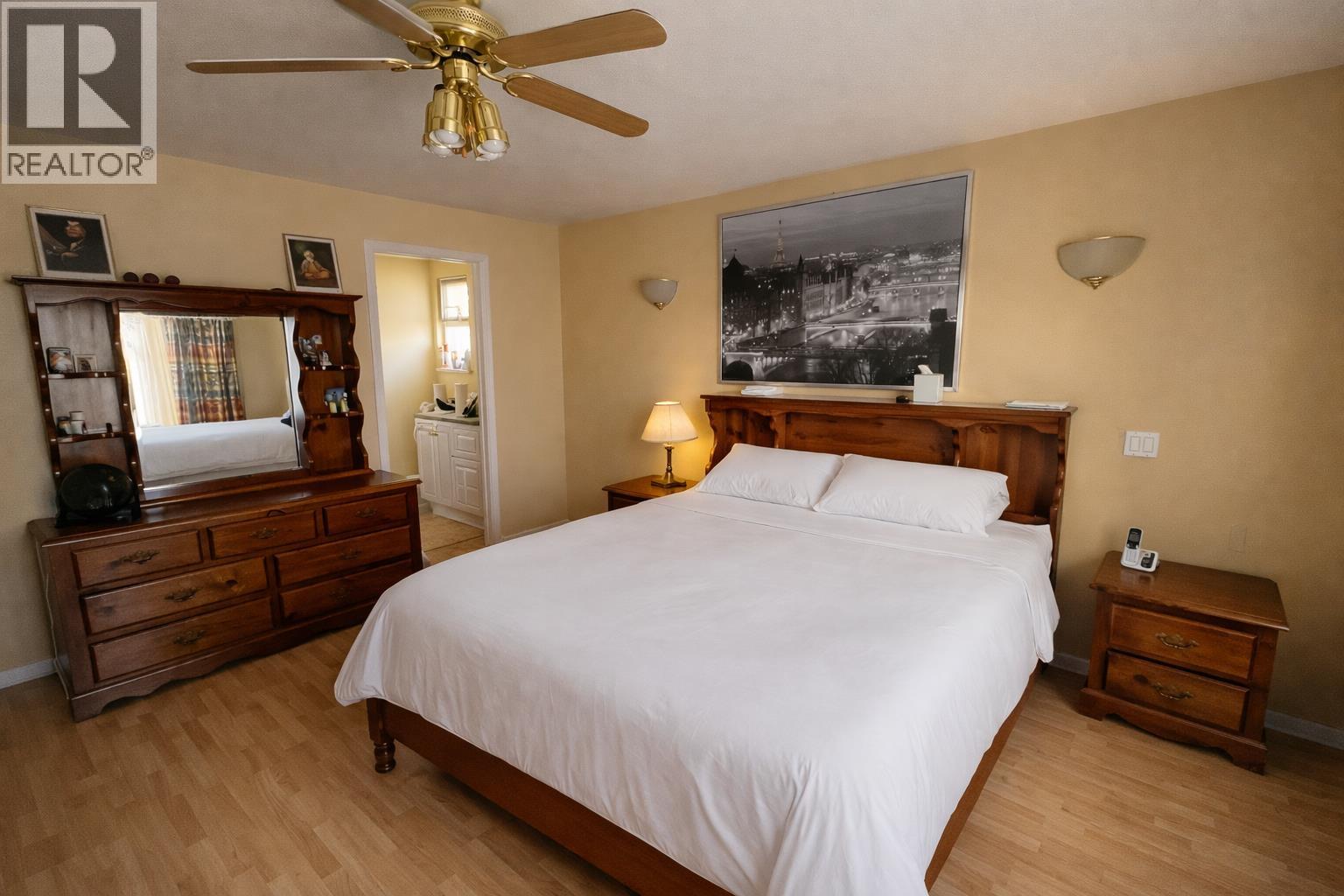 2011 Seventh Avenue, New Westminster, British Columbia  V3M 2L5 - Photo 11 - R3098932