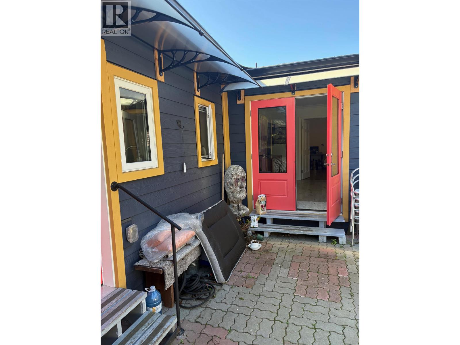 5702 Medusa Street, Sechelt, British Columbia  V0N 3A0 - Photo 32 - R3099668