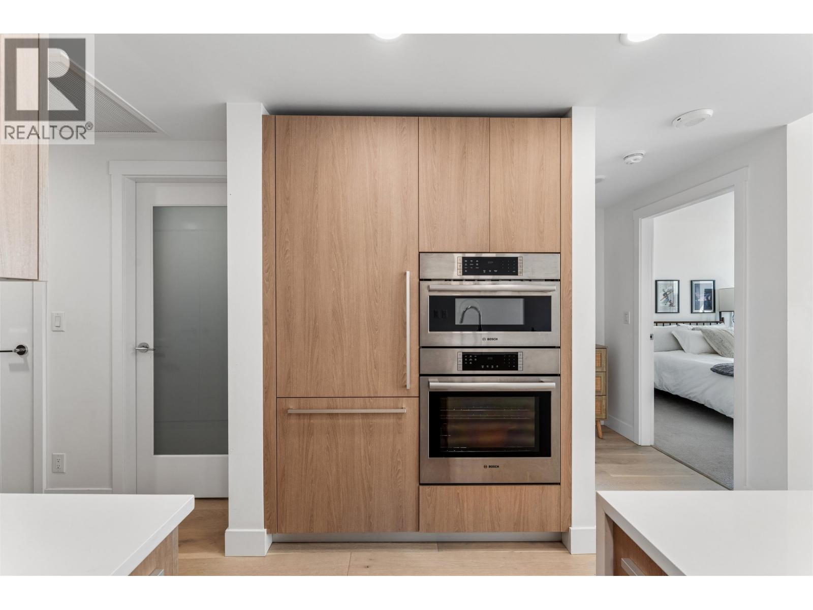 403 2780 Valley Centre Avenue, North Vancouver, British Columbia  V7J 0C4 - Photo 11 - R3111708