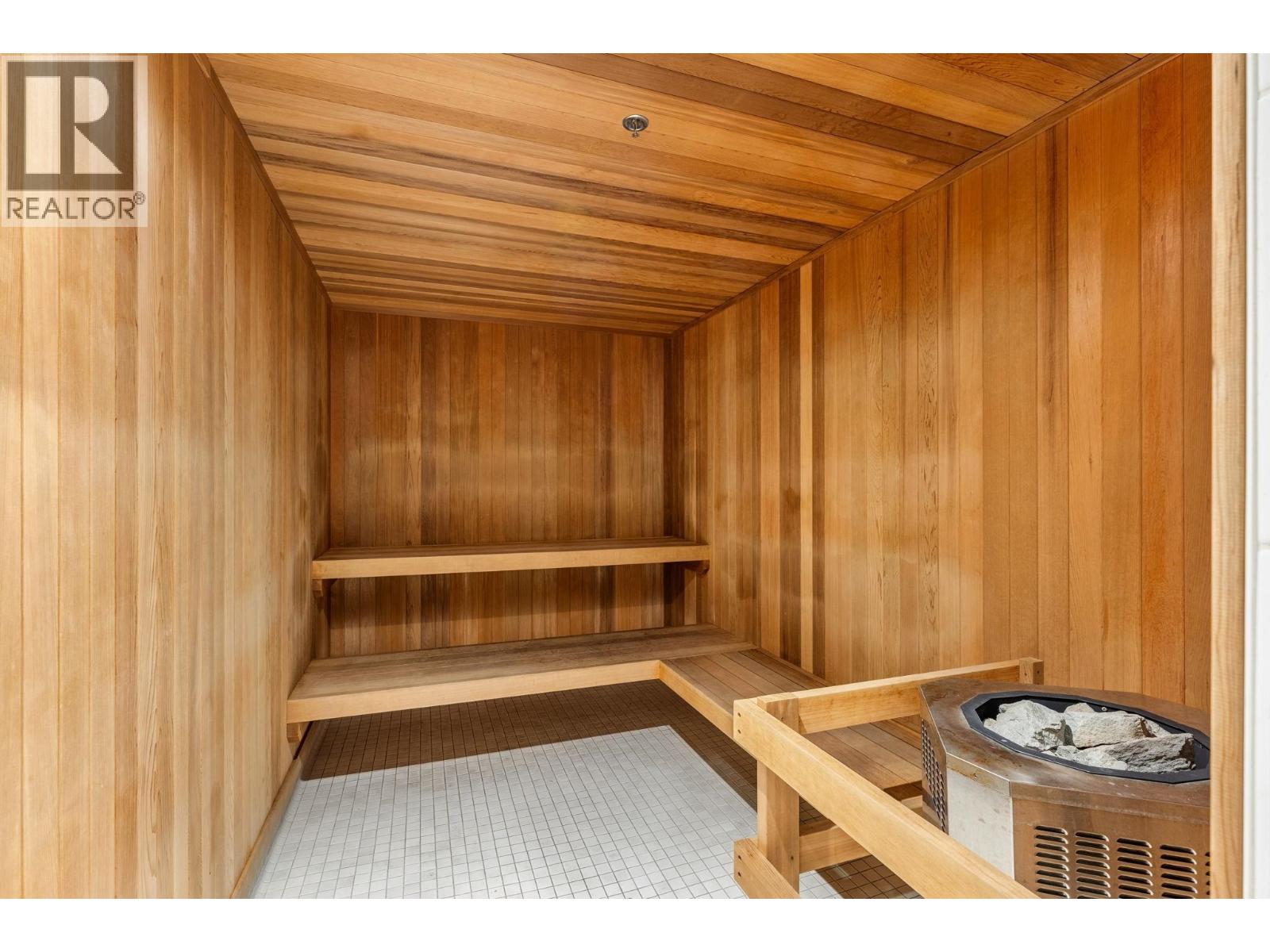 403 2780 Valley Centre Avenue, North Vancouver, British Columbia  V7J 0C4 - Photo 27 - R3111708