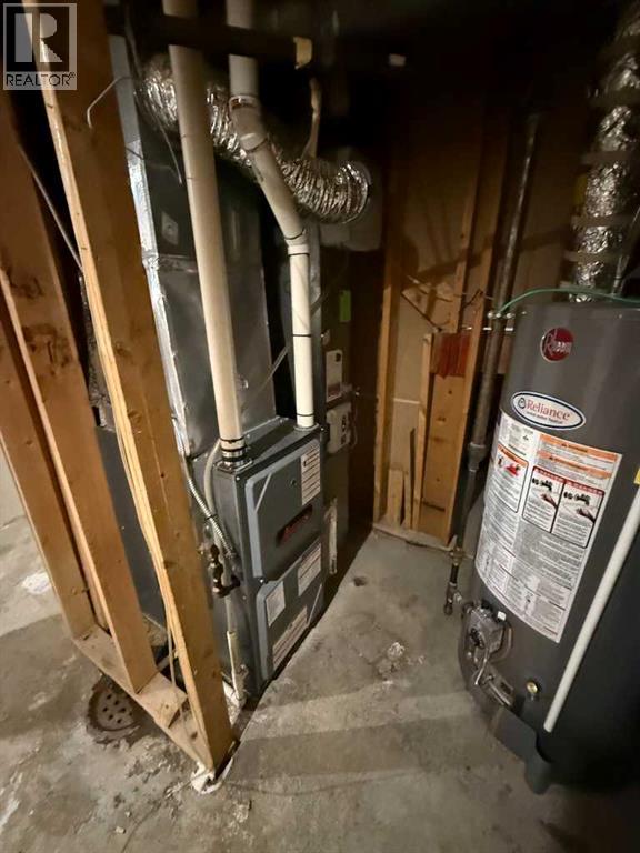 93, 1555 Falconridge Drive, Calgary, Alberta  T3J 1L8 - Photo 34 - A2302602