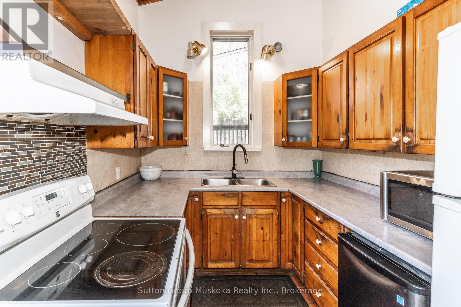 83 Ceramic Mine Road N, Huntsville, Ontario  P1H 1A1 - Photo 5 - X13052692