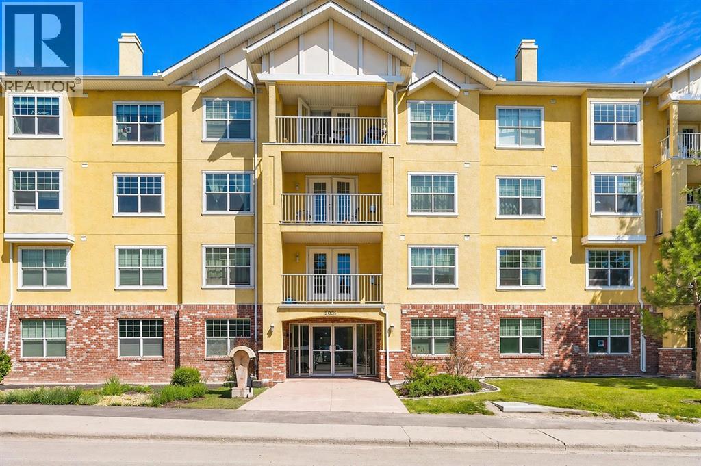 208, 2212 34 Avenue SW, Calgary, Alberta