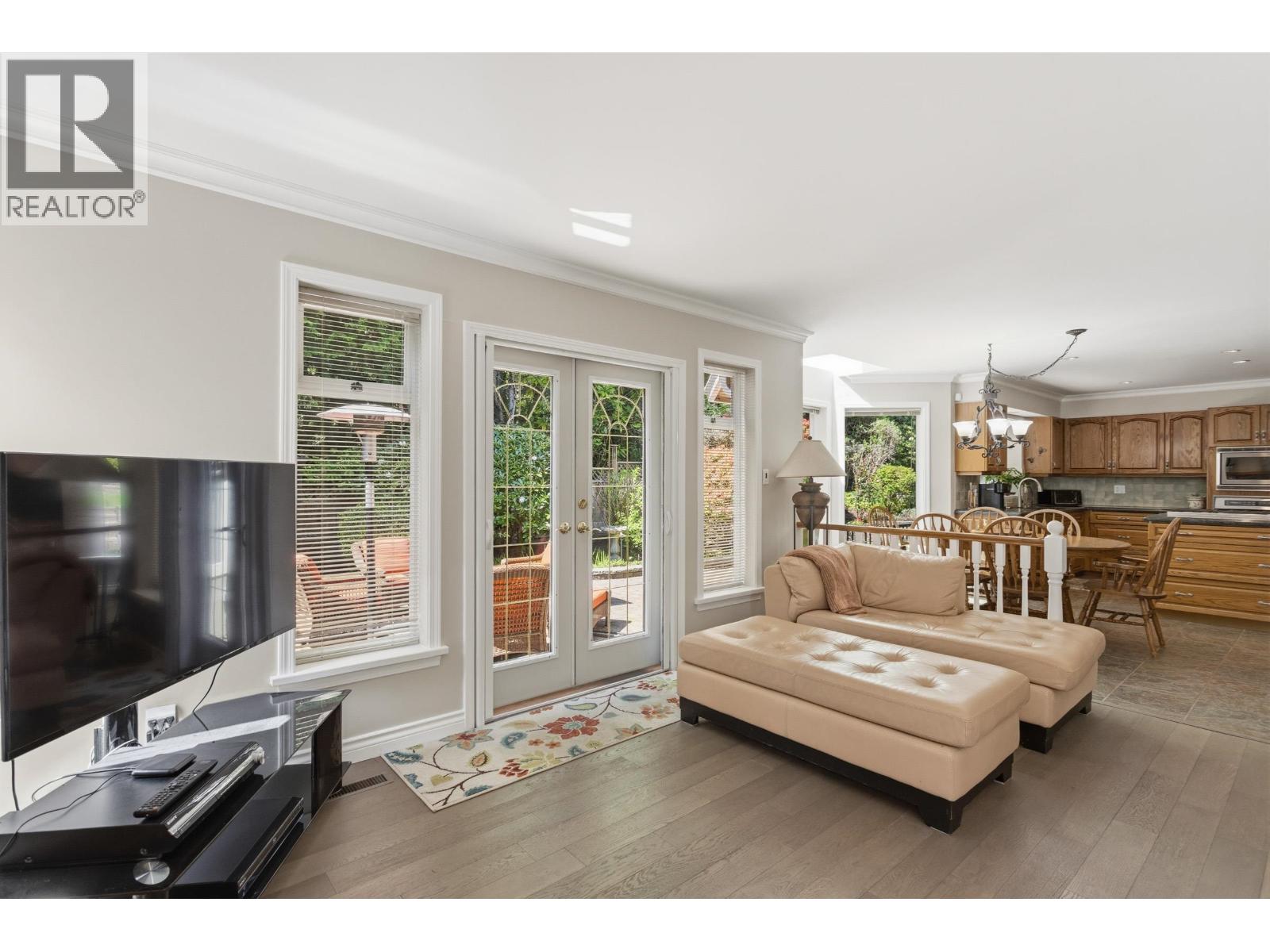 2465 Berton Place, North Vancouver, British Columbia  V7H 2W9 - Photo 14 - R3116600