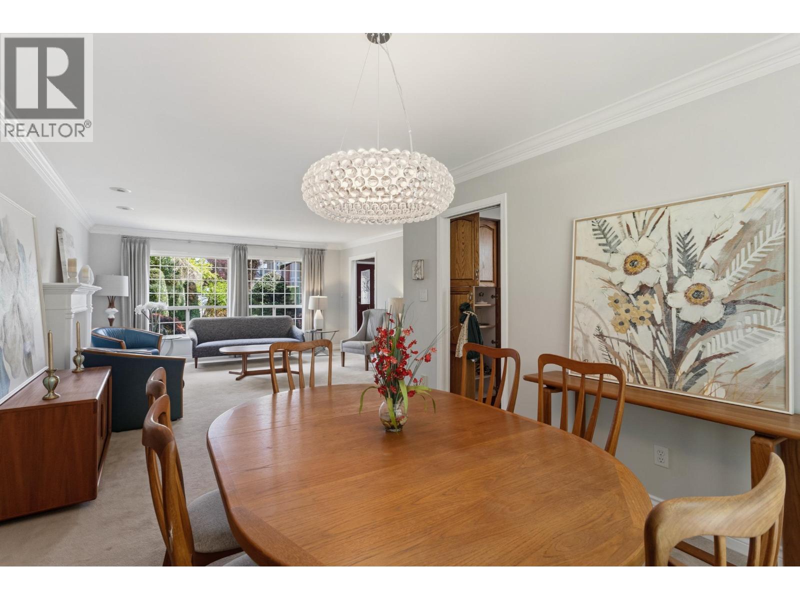 2465 Berton Place, North Vancouver, British Columbia  V7H 2W9 - Photo 7 - R3116600