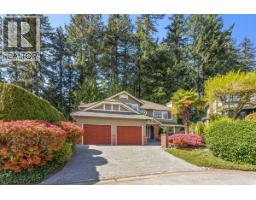 2465 BERTON PLACE, North Vancouver, British Columbia