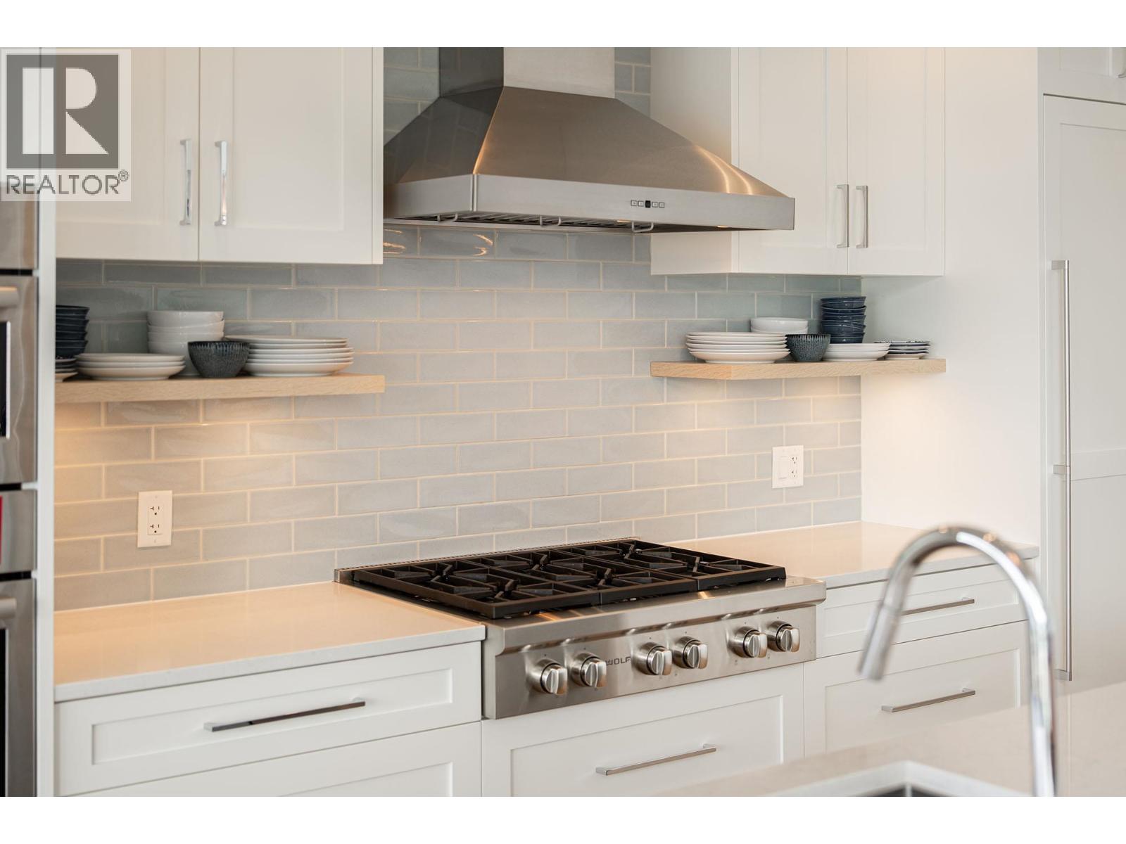 743 Channelview Drive, Bowen Island, British Columbia  V0N 1G1 - Photo 10 - R3116605