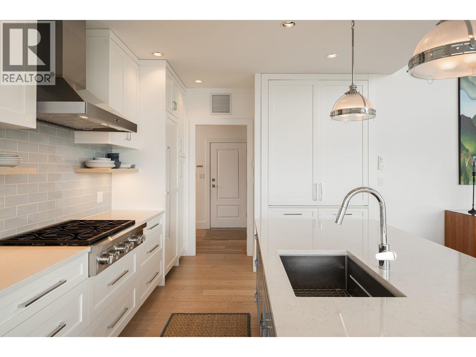 743 Channelview Drive, Bowen Island, British Columbia  V0N 1G1 - Photo 12 - R3116605