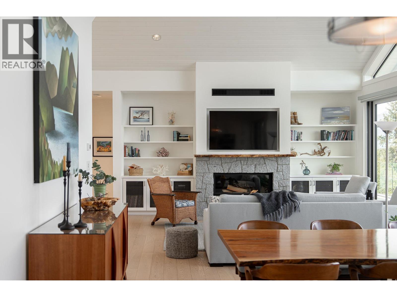 743 Channelview Drive, Bowen Island, British Columbia  V0N 1G1 - Photo 17 - R3116605