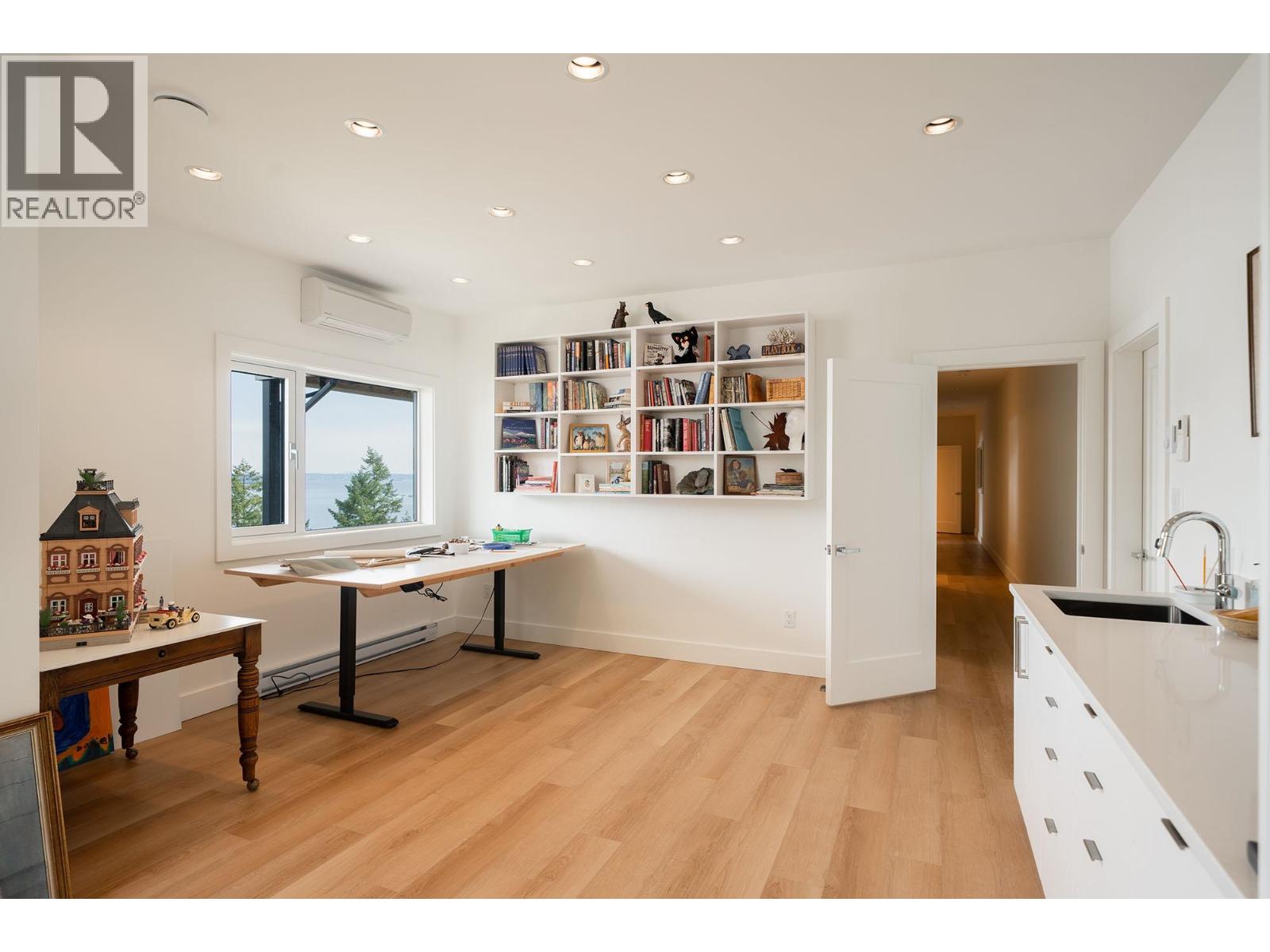 743 Channelview Drive, Bowen Island, British Columbia  V0N 1G1 - Photo 25 - R3116605