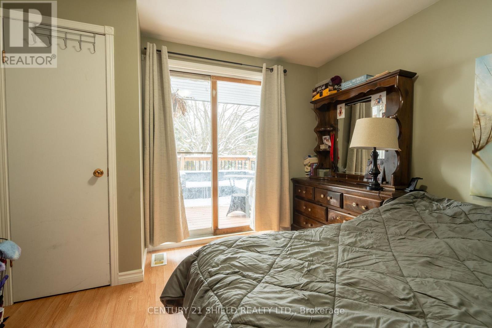 1005 Third Street E, Cornwall, Ontario  K6H 2E9 - Photo 13 - X12891262