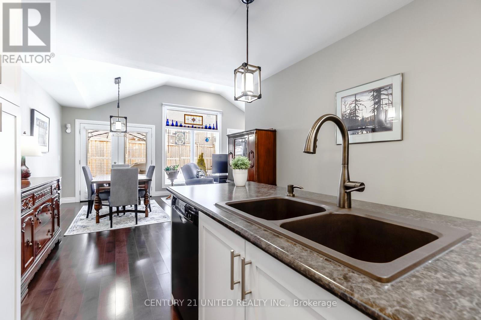 14 Summer Lane, Peterborough, Ontario  K9L 0G4 - Photo 10 - X12910076