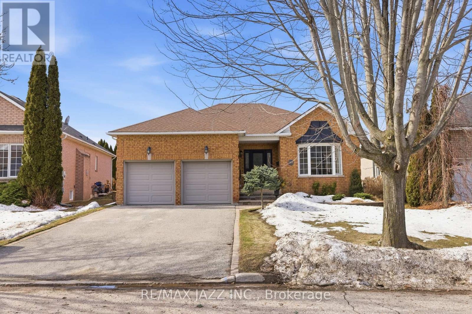 20 Commons Boulevard, Scugog, Ontario  L9L 1S5 - Photo 3 - E13052180