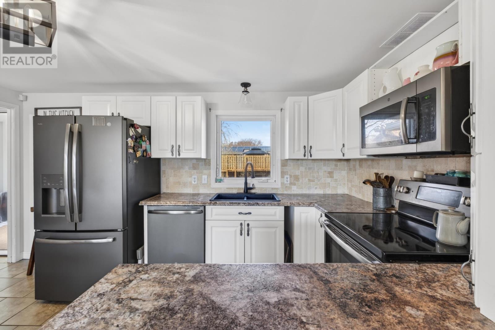 194 Pope Road, Summerside, Prince Edward Island  C1N 5E2 - Photo 17 - 202608819