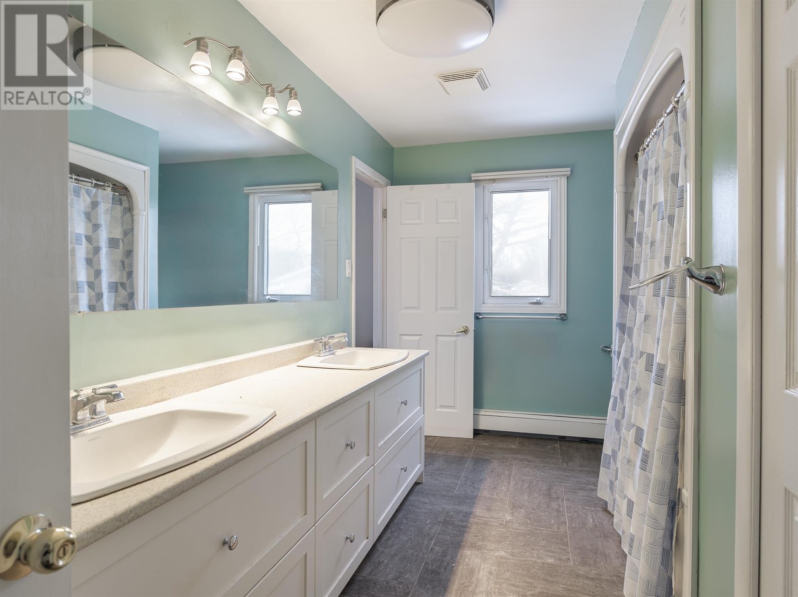 284 North River Road, Charlottetown, Prince Edward Island  C1A 3L8 - Photo 15 - 202608822