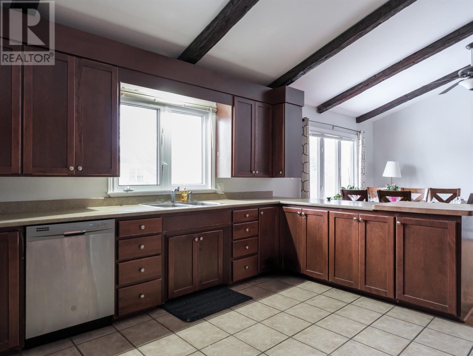 284 North River Road, Charlottetown, Prince Edward Island  C1A 3L8 - Photo 9 - 202608822