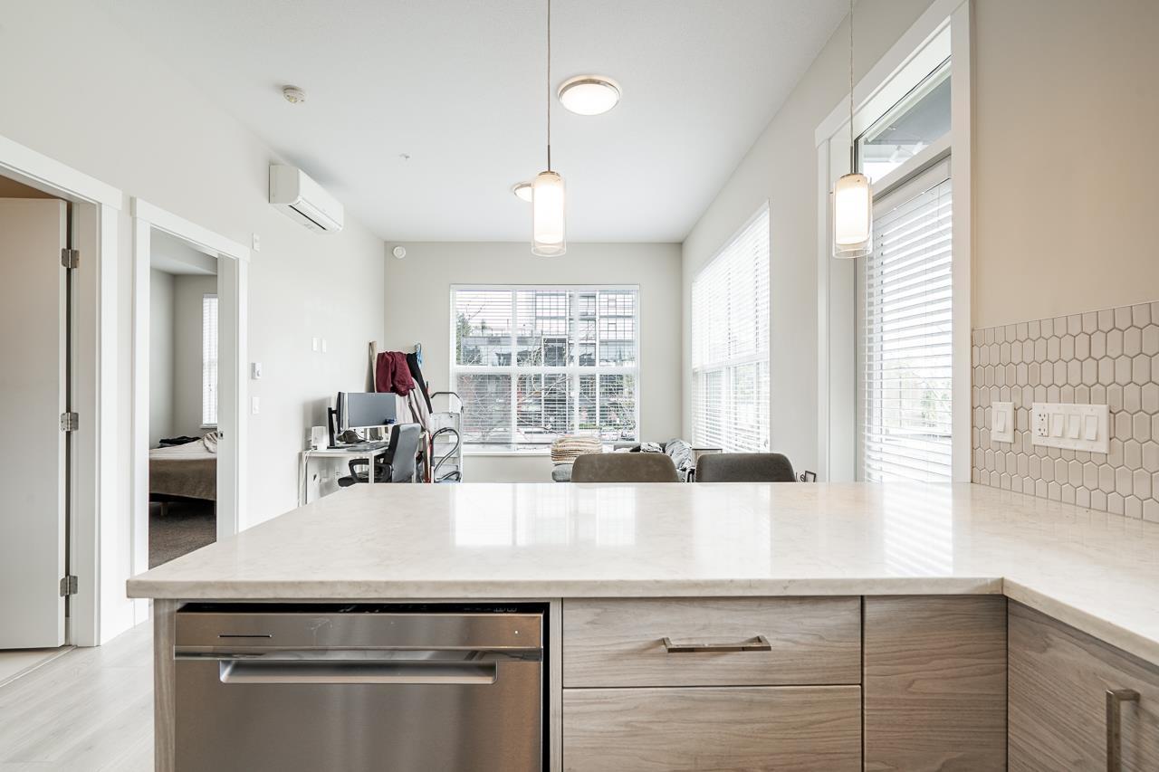 205 2120 Gladwin Road, Abbotsford, British Columbia  V2S 0L7 - Photo 13 - R3115683