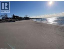 38 SIDDALL Road, Lowbanks, Ontario