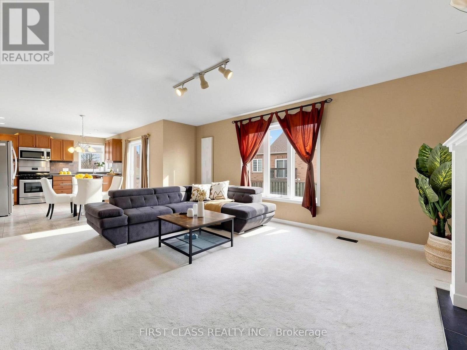 11 Diamond Court, Hamilton, Ontario  L9C 7V5 - Photo 11 - X13028152