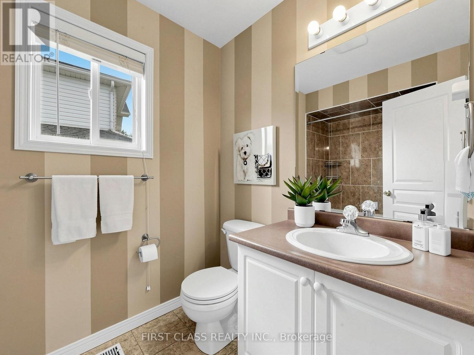 11 Diamond Court, Hamilton, Ontario  L9C 7V5 - Photo 38 - X13028152