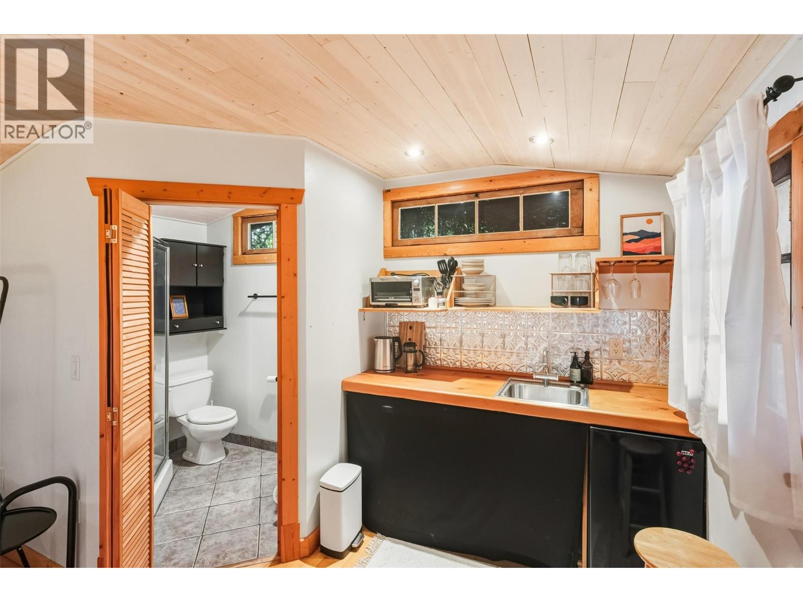 1273 Killarney Street, Penticton, British Columbia  V2A 4R3 - Photo 48 - 10370095