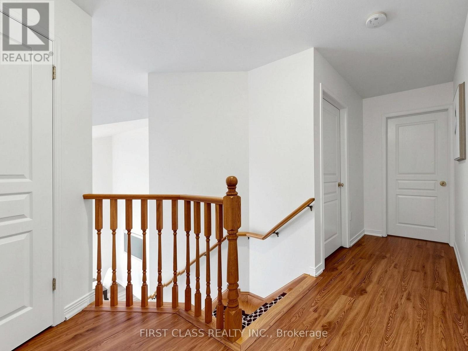 11 Diamond Court, Hamilton, Ontario  L9C 7V5 - Photo 25 - X13028152