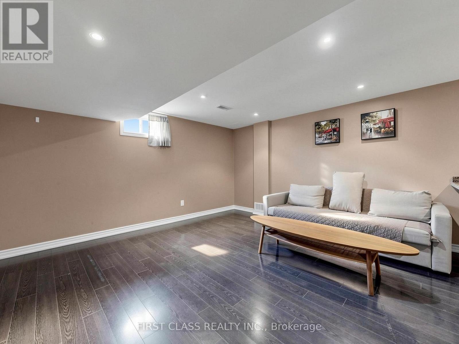 11 Diamond Court, Hamilton, Ontario  L9C 7V5 - Photo 40 - X13028152