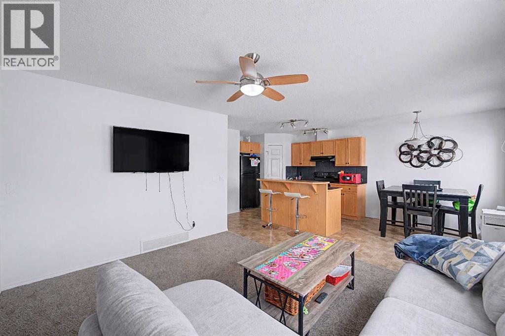 102, 800 Yankee Valley Boulevard Se, Airdrie, Alberta  T4A 2L1 - Photo 2 - A2296604