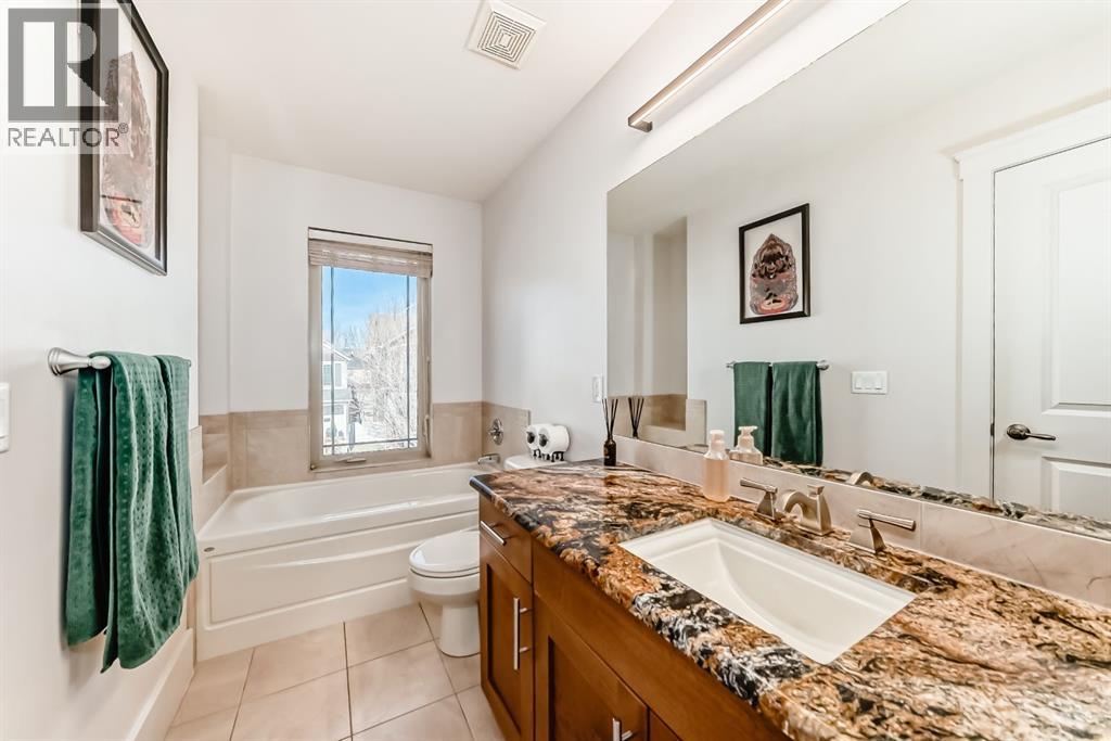 22 Angle Street Sw, Calgary, Alberta  T3E 0V6 - Photo 25 - A2302006