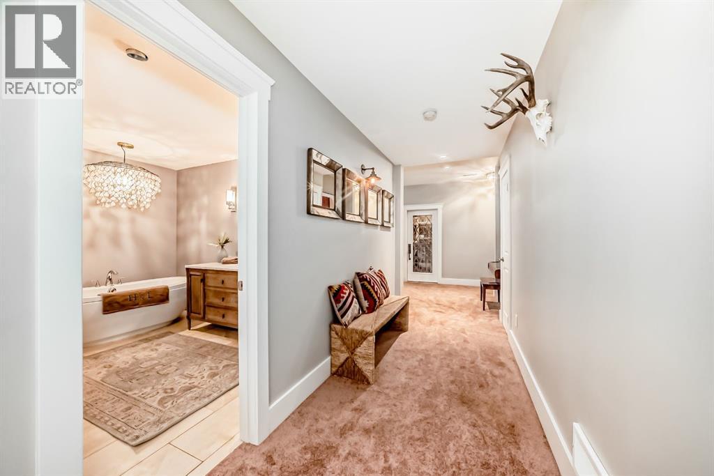 22 Angle Street Sw, Calgary, Alberta  T3E 0V6 - Photo 30 - A2302006