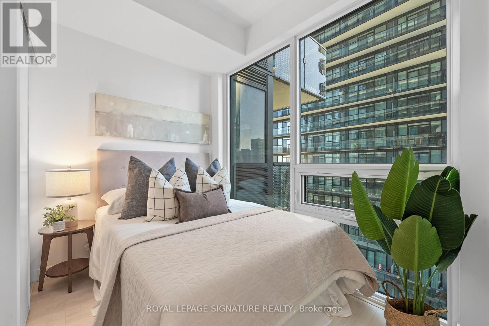 2502 - 117 Broadway Avenue, Toronto, Ontario  M4P 1V3 - Photo 8 - C13052734