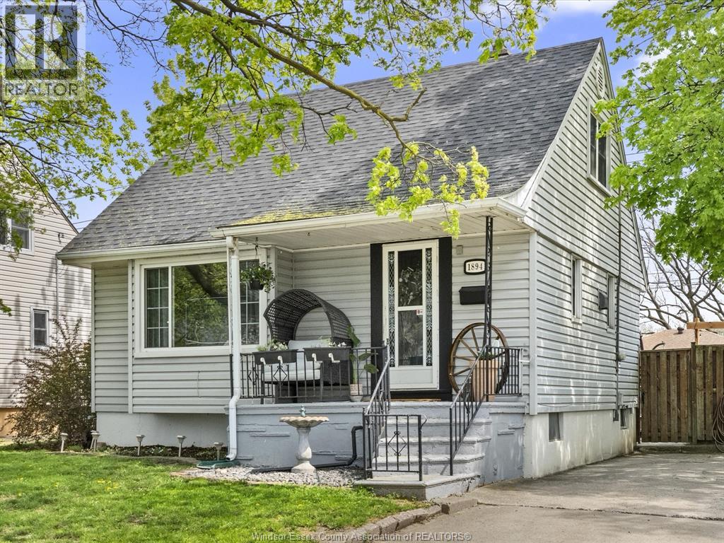MLS# 26009403: 1894 MALTA ROAD, Windsor, Canada