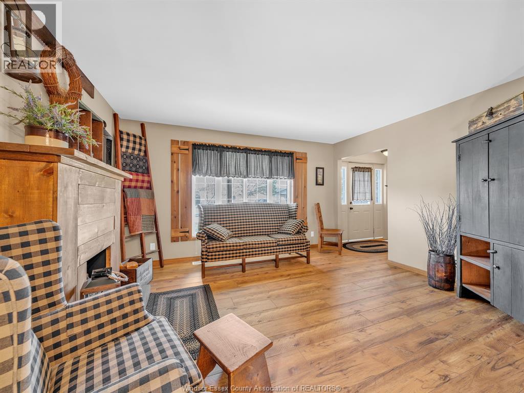 654 Richmond, Amherstburg, Ontario  N9V 3Z4 - Photo 7 - 26009232