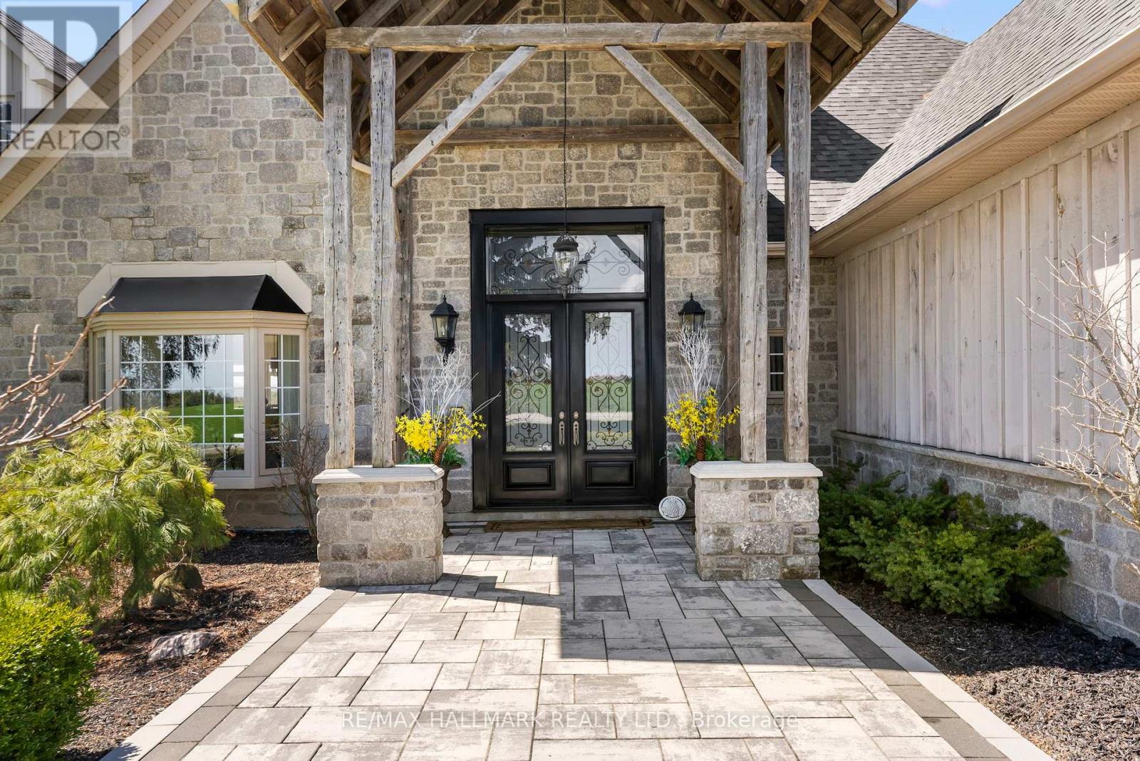 5038 Thornton Road N, Oshawa, Ontario  L1H 7K4 - Photo 10 - E13052606