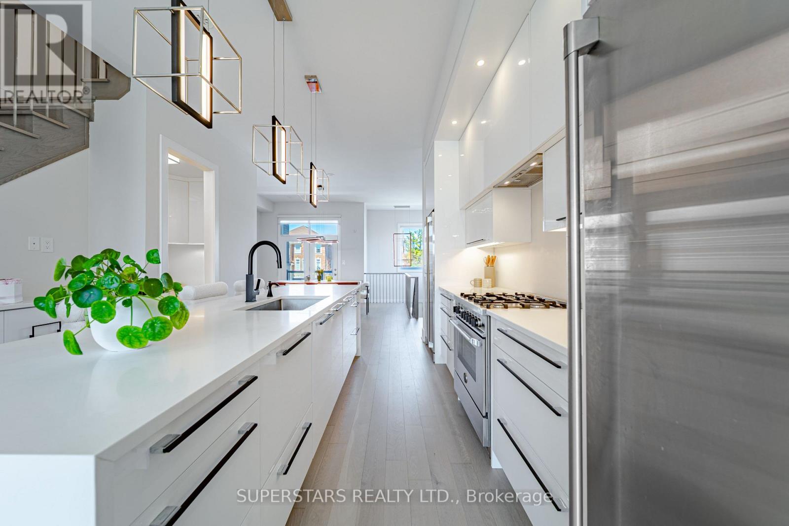 147 Lebovic Campus Drive, Vaughan, Ontario  L6A 5A1 - Photo 13 - N13052598