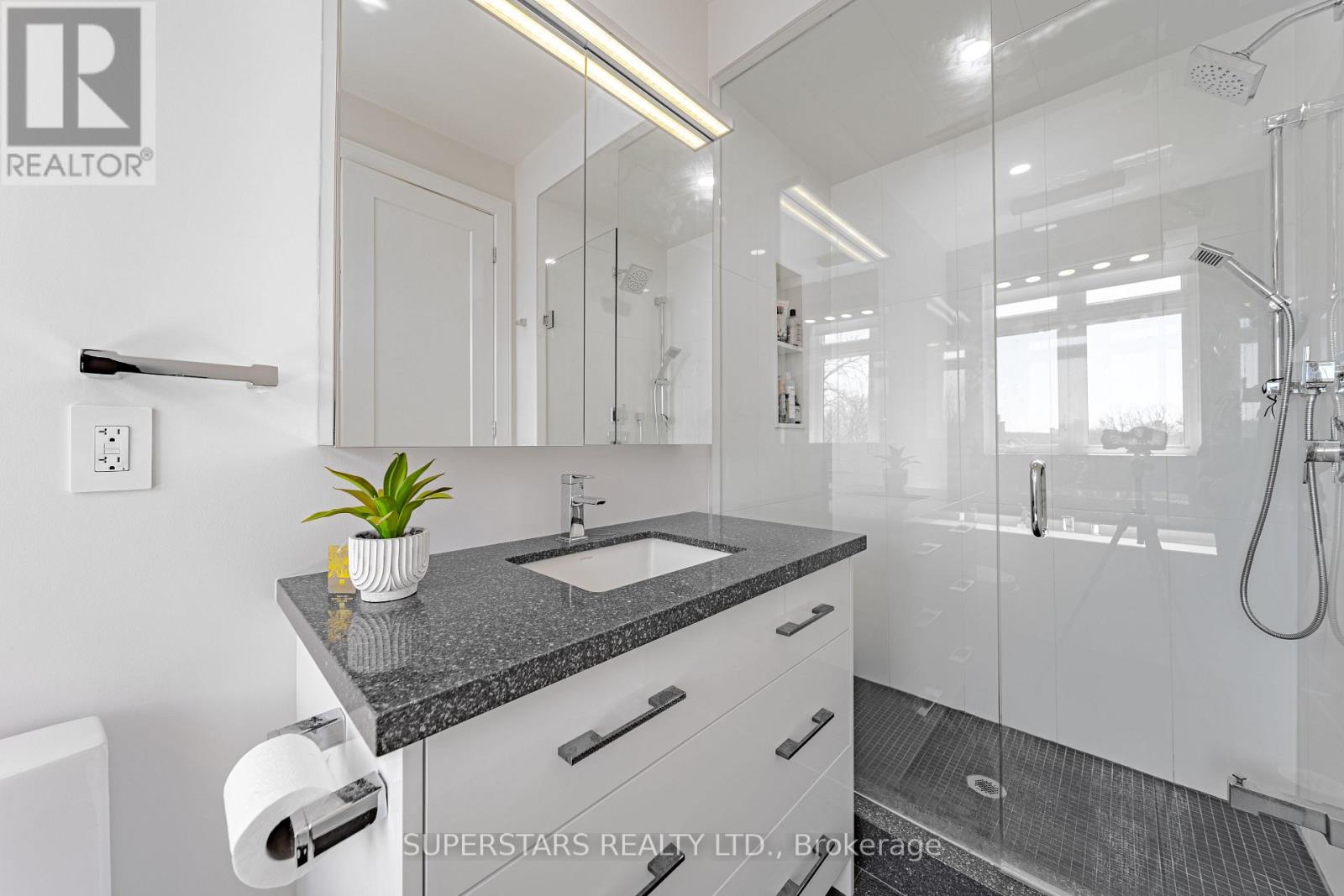 147 Lebovic Campus Drive, Vaughan, Ontario  L6A 5A1 - Photo 26 - N13052598