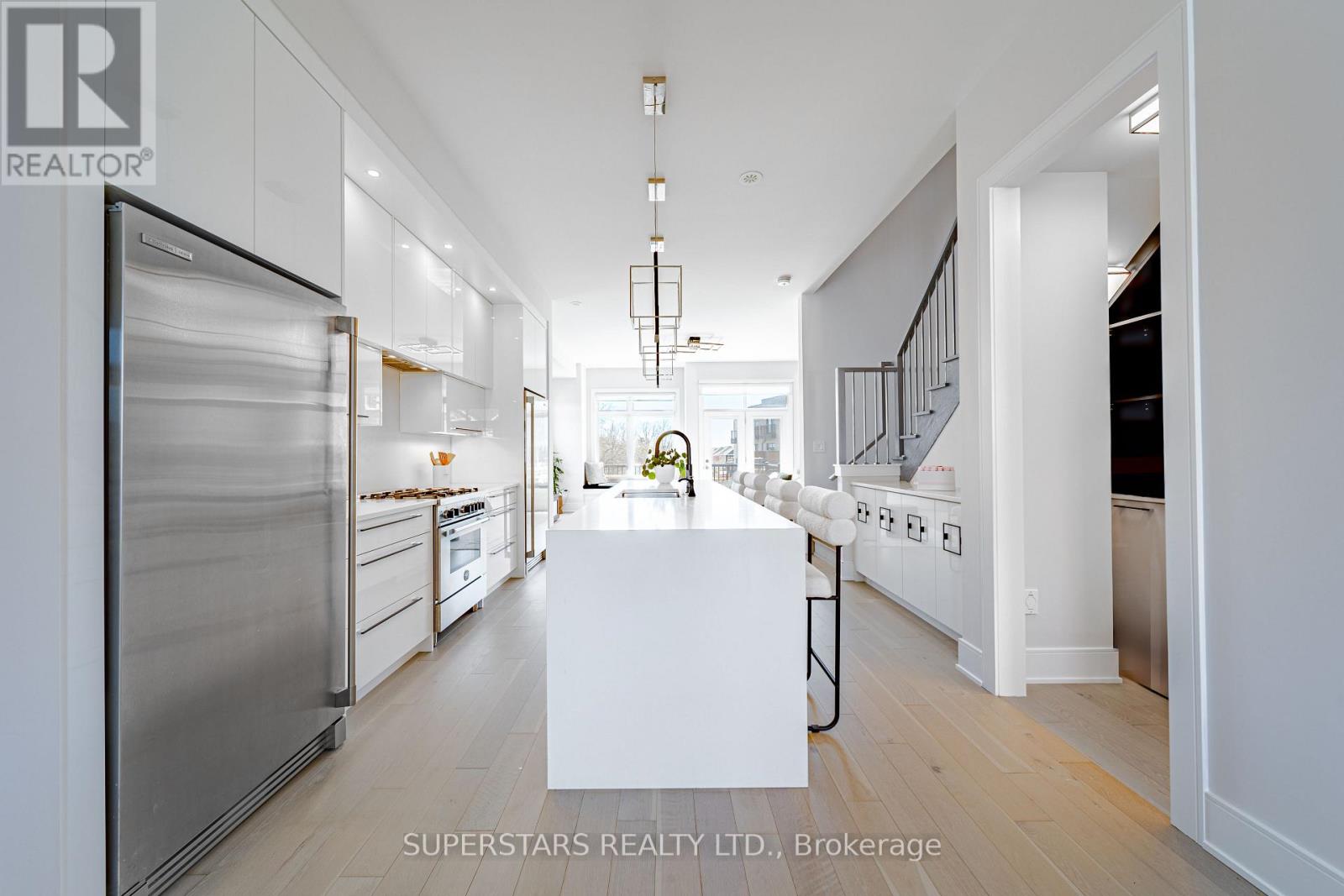 147 Lebovic Campus Drive, Vaughan, Ontario  L6A 5A1 - Photo 9 - N13052598