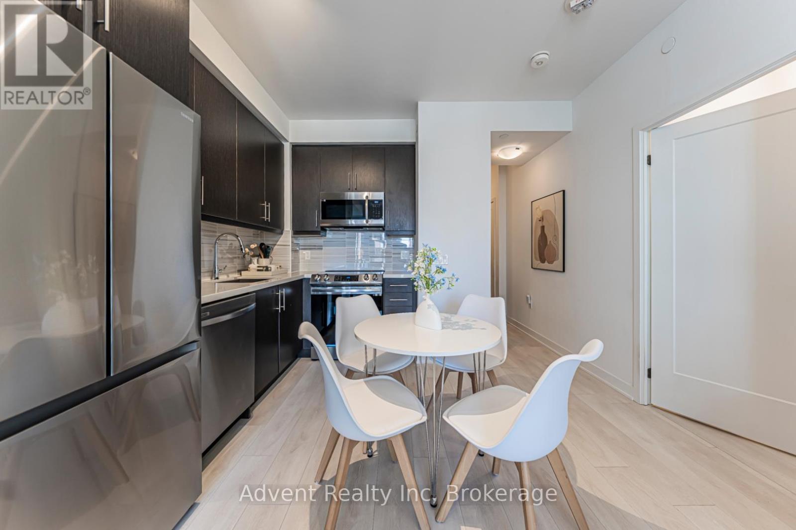 604 - 105 Oneida Crescent, Richmond Hill, Ontario  L4B 0H6 - Photo 10 - N13052614