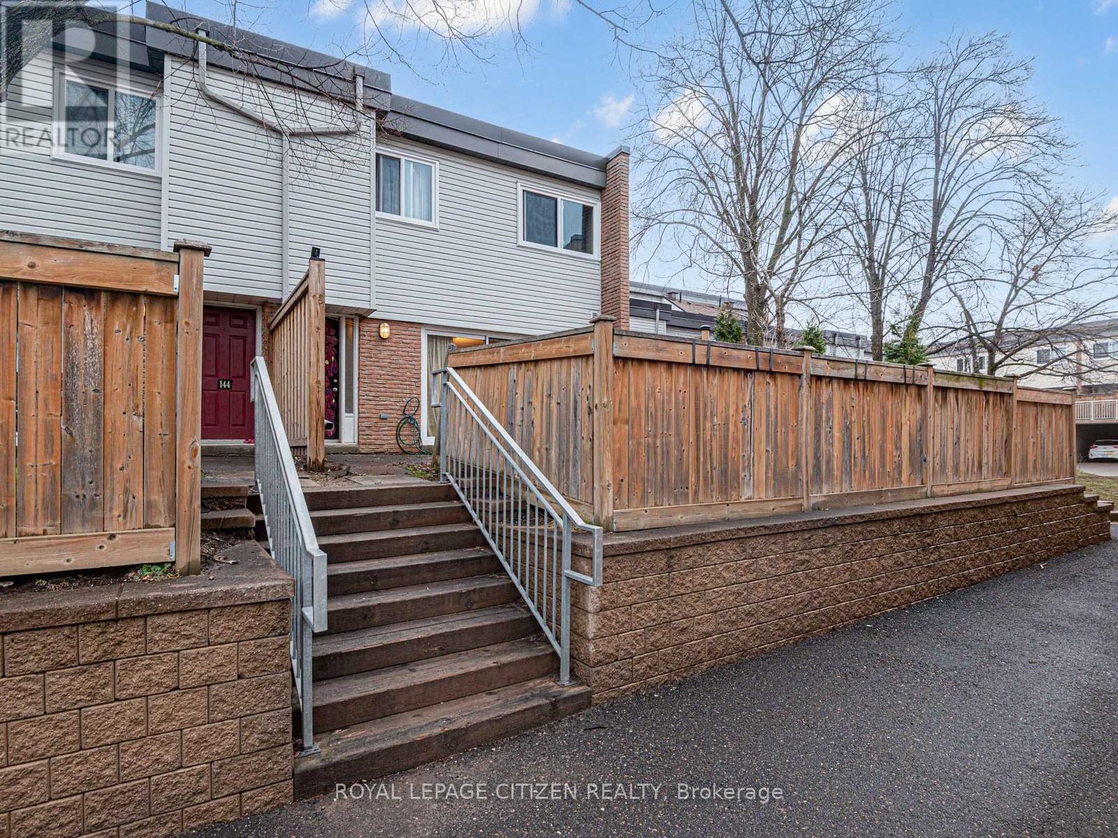 148 Milestone Crescent, Aurora, Ontario  L4G 3M2 - Photo 1 - N13052688