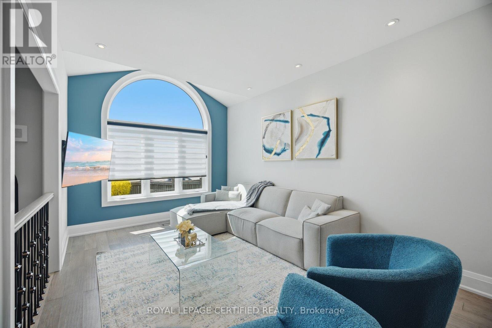 306 Avro Road, Vaughan, Ontario  L6A 1X6 - Photo 5 - N13052738