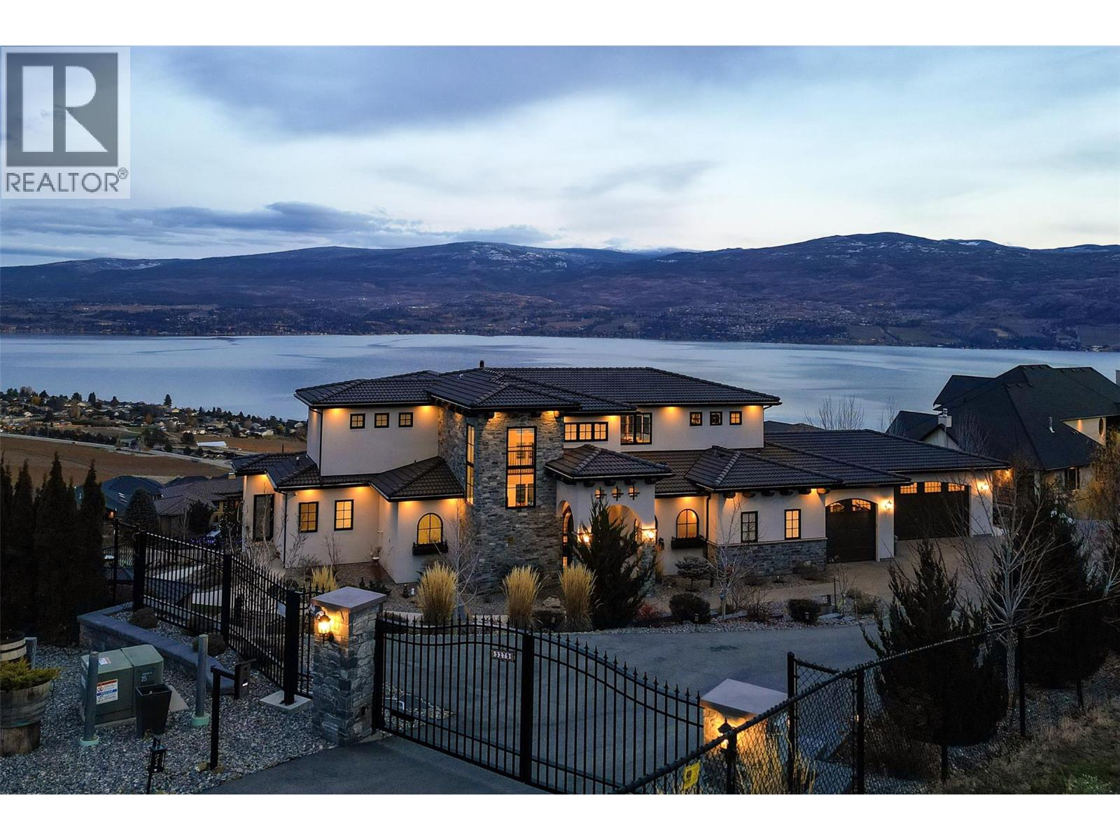 3279 Vineyard View Drive, West Kelowna, British Columbia