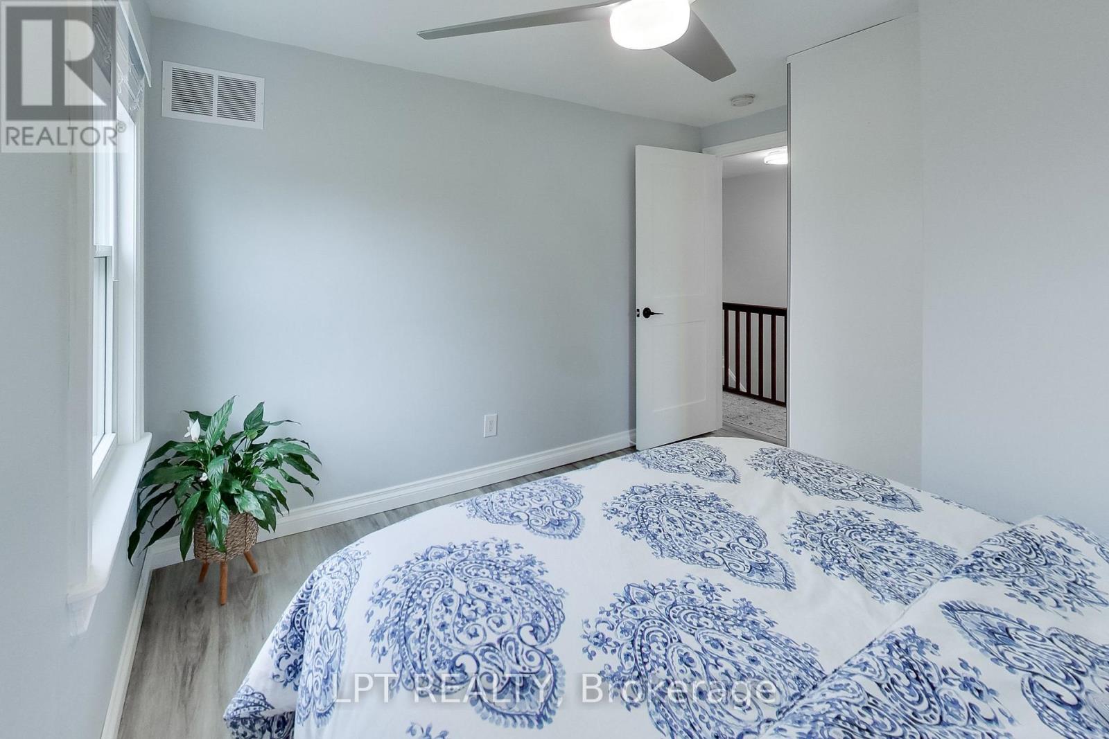 33 Ridge Road W, Oro-Medonte, Ontario  L0L 2E0 - Photo 23 - S13052718