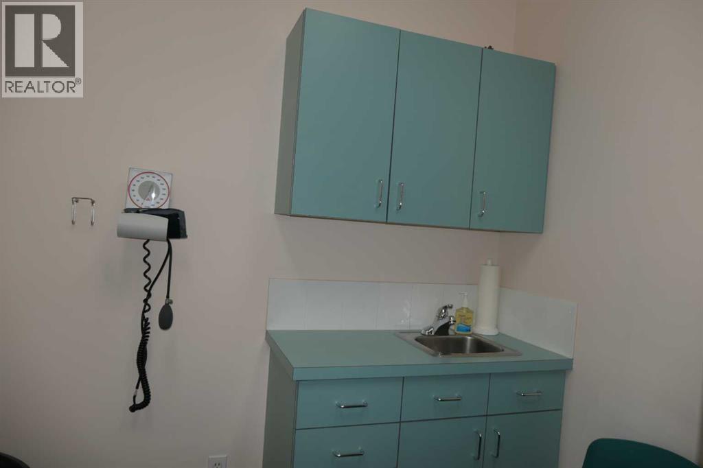 219, 328 Centre Street Se, Calgary, Alberta  T2G 4X6 - Photo 11 - A2305793