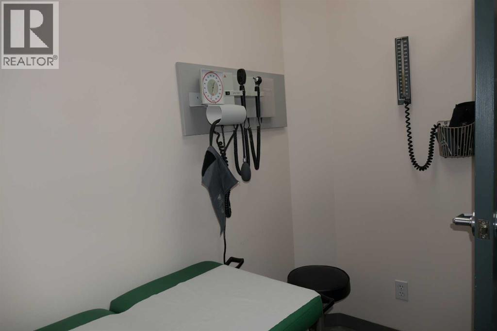 219, 328 Centre Street Se, Calgary, Alberta  T2G 4X6 - Photo 13 - A2305793